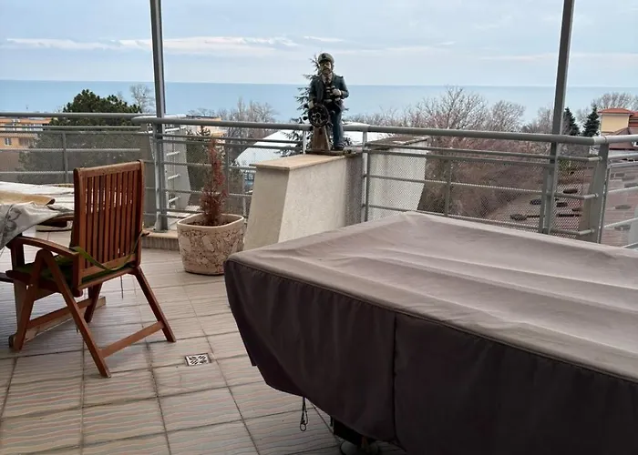 Daire Primorskii Park *