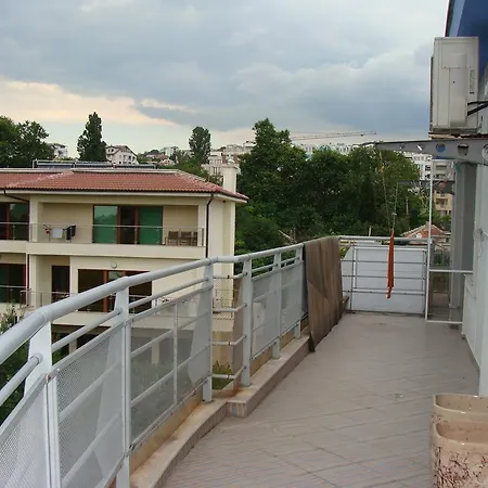 Primorskii Park Apartamento