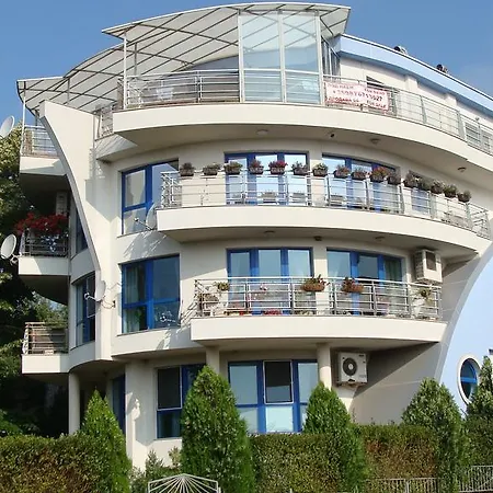 Primorskii Park * Warna